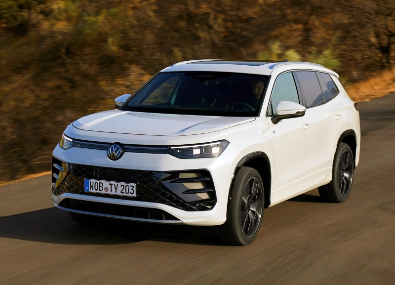 Volkswagen Tayron 2025: Noul SUV Spațios și Modern pentru Familiile Aflate în Mișcare